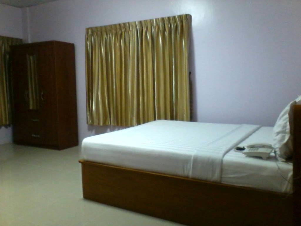 Aung Tha Pyay Hotel 3 Yangon Zimmer foto