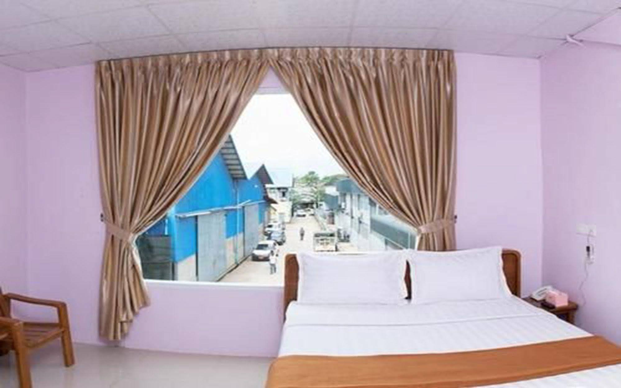 Aung Tha Pyay Hotel 3 Yangon Exterior foto